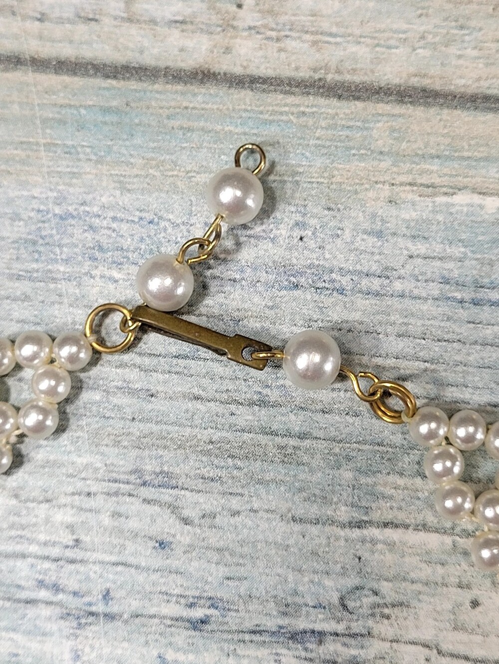 Elegant Chocker White Pearl  Necklace - Picture 4 of 8